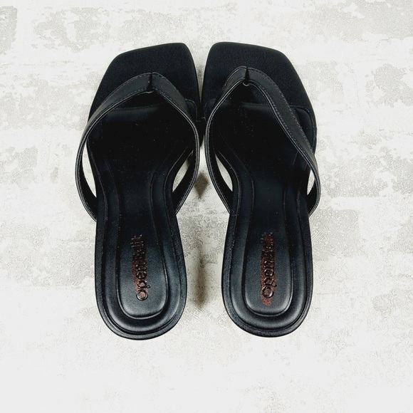 NEW Open Edit Thong Kitten Heel Sandals Women 4M Black Square Toe Y2K Chic W619 - Picture 3 of 6